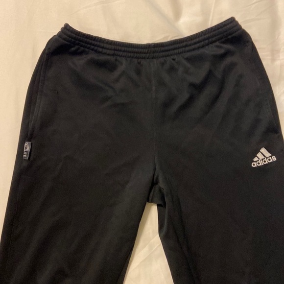 Black Adidas boys Climalite pants with pockets. Size Large ⬇️sale⬇️ - Picture 2 of 6